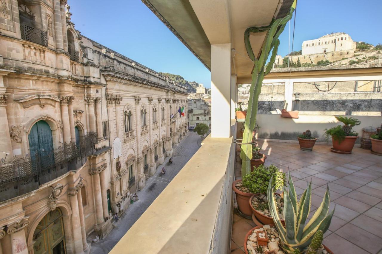 La Terrazza Di Viola Apartment *